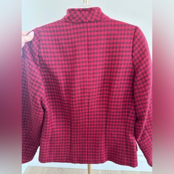 Rare Vintage Louis Féraud Red Houndstooth Jacket – Wool/Mohair – Made in Germany - Picture 6 of 15